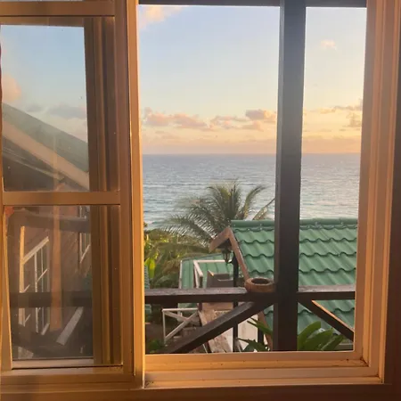 Villa Rasta - Ocean View Bungalows-3